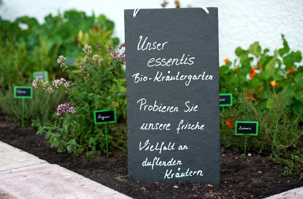 Essentis Ecohotel Берлин Екстериор снимка